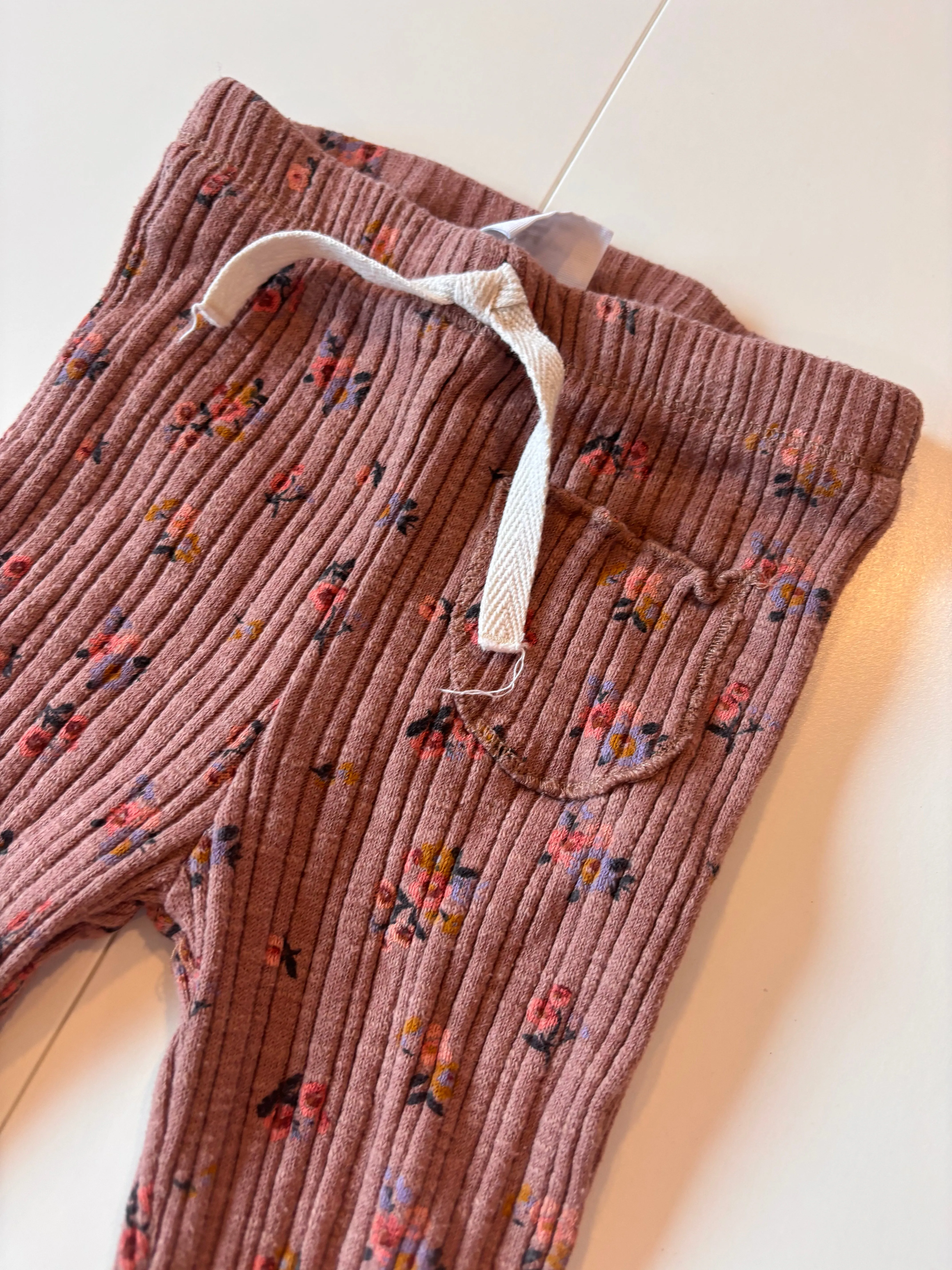 3-4y zara floral flare stretchy pants , Kids 3T