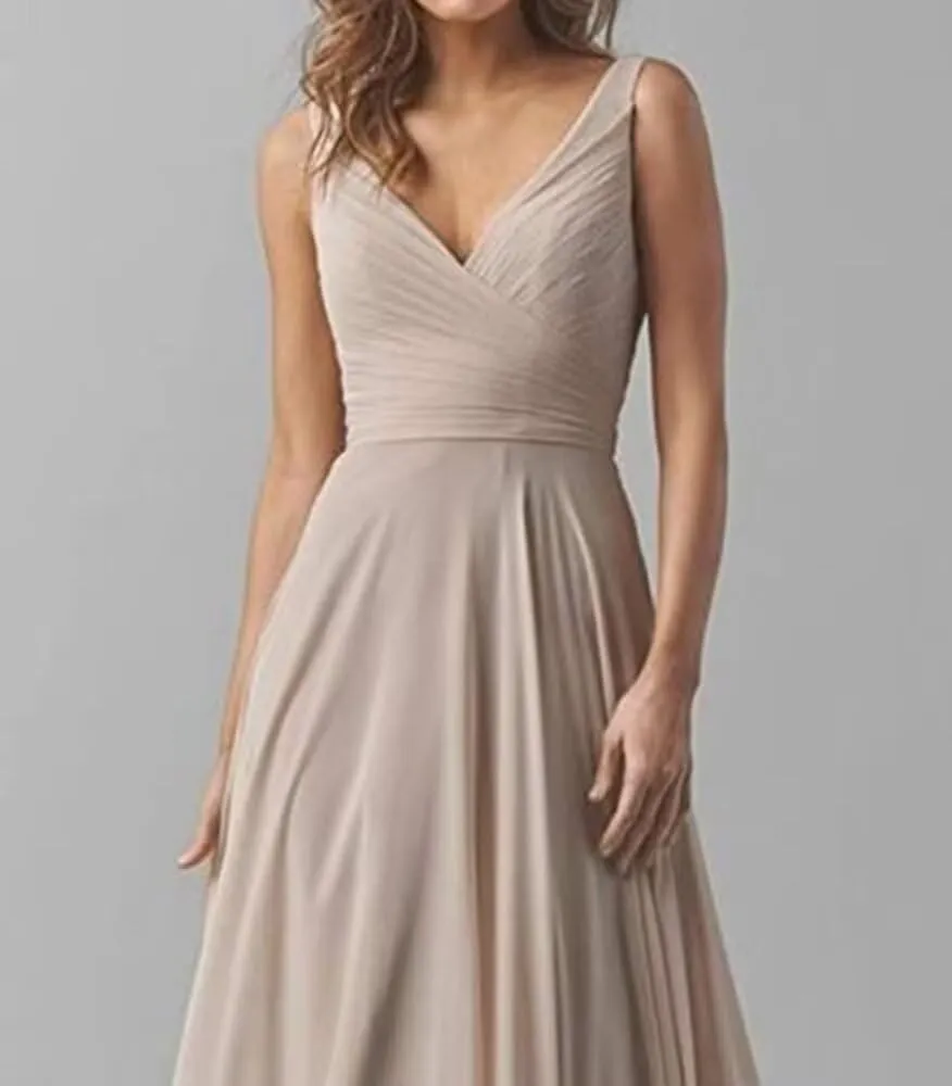 A Line Pleated Chiffon Bridesmaid Dresses Straps for Women, V Neck Prom Dresses Sleeveless Long Evening Dresses