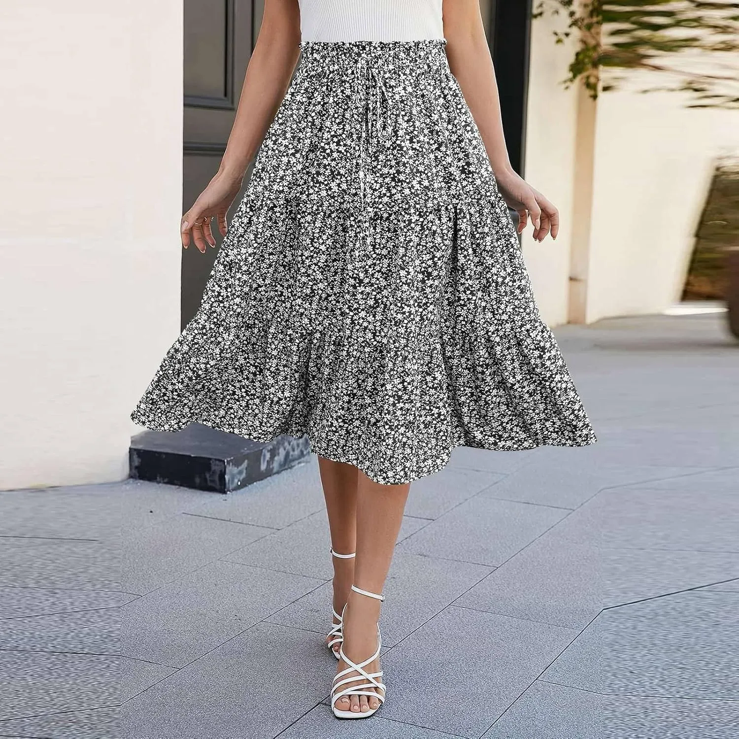 ADHOWBEW Summer Skirts for Women 2025 Pleated Casual Elastic Waist Smocked Boho Floral Trendy Vacation Sexy Flowy Skirt