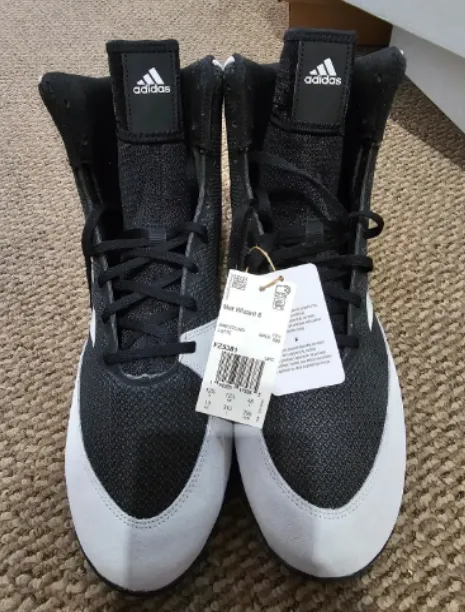 adidas Men's Mat Wizard 5 Wrestling Shoe size 13