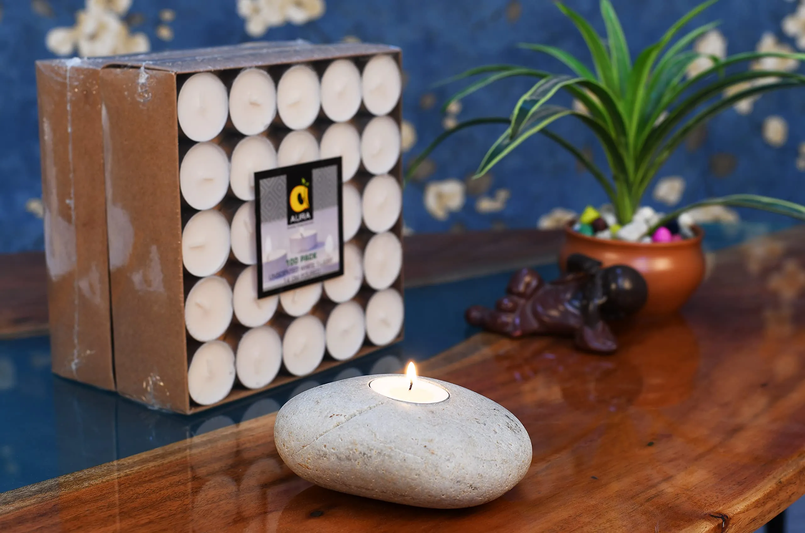 AURA Unscented Soy Wax Tea Light Candles with Bees Wax Bar (Pack of 300   2 Bees Wax Pellets), White