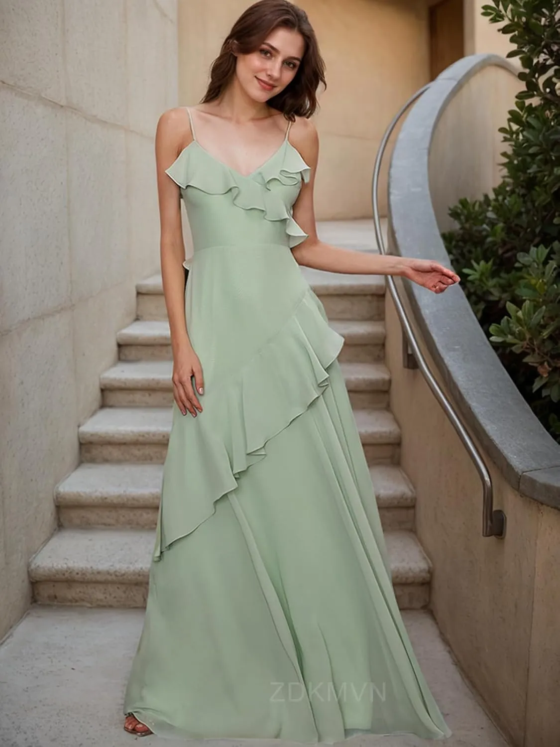 Chiffon Bridesmaid Dresses for Wedding 2025 Long Ruffles Spaghetti Straps Formal Dress 2025 LU134