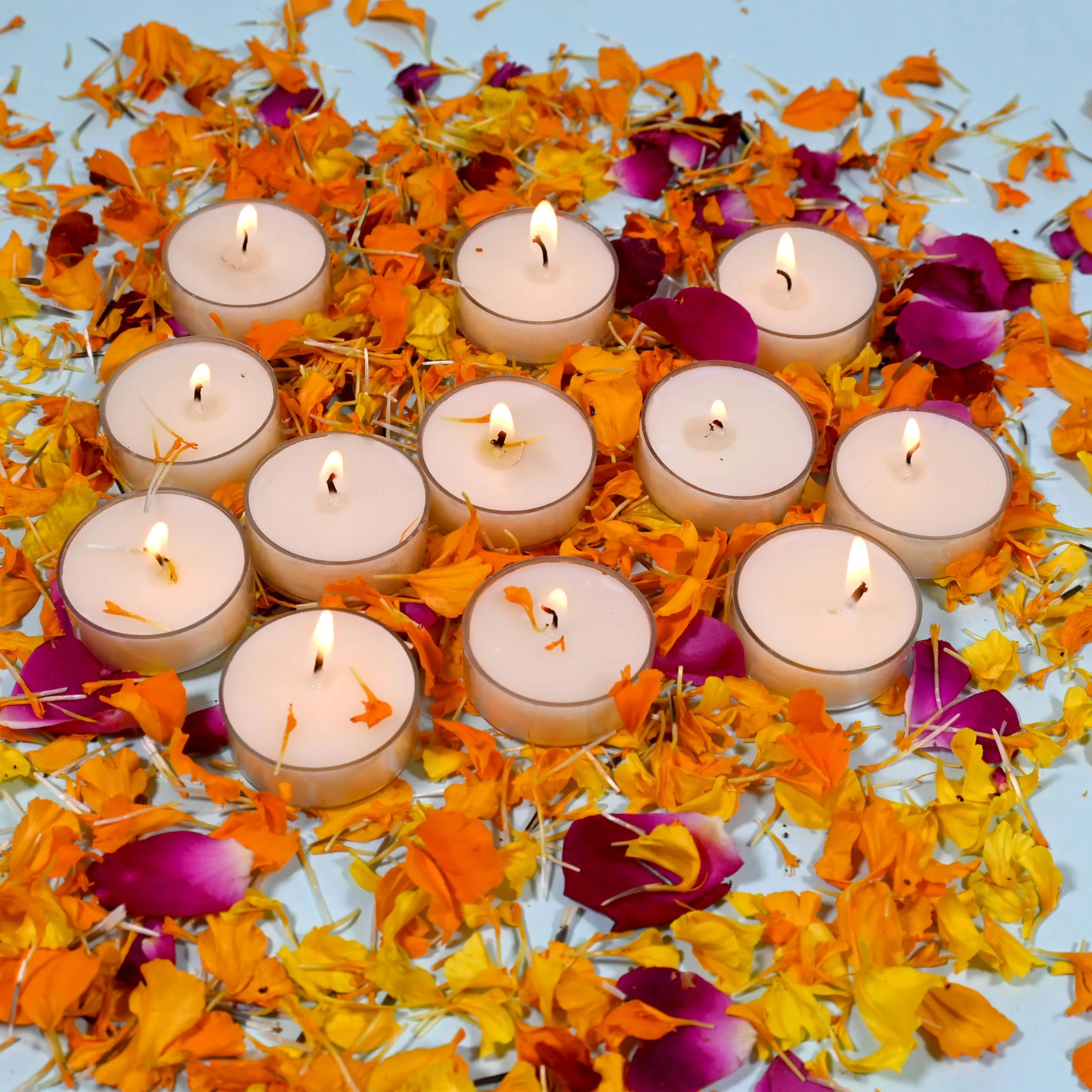 Floryn Decor Luxe Luxurious Lavender Scented Tealight Candles | Long Burning Tea Light Candle- Pack of 12, Soy Wax (Set of 96)