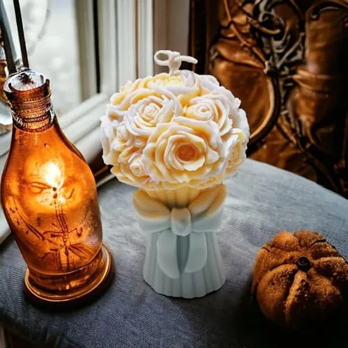 Flower Bouquet Candles Aesthetic Candle Trendy Candles Relax Candle Soy Wax Decorative Candle Aromatherapy Candle for Home Meditation (4.5x3Inch, 205 Grams, 1 Pc of Candle)
