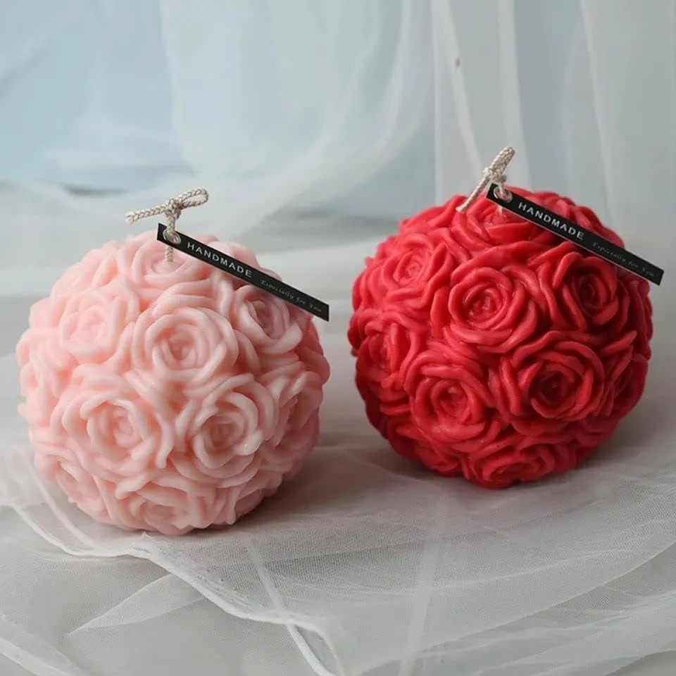 Garden of Tranquility: A Captivating Tapestry of Elegance - Hand-Poured 3D Rose Scented Mini Candle for Romantic Evenings and Serene Moments