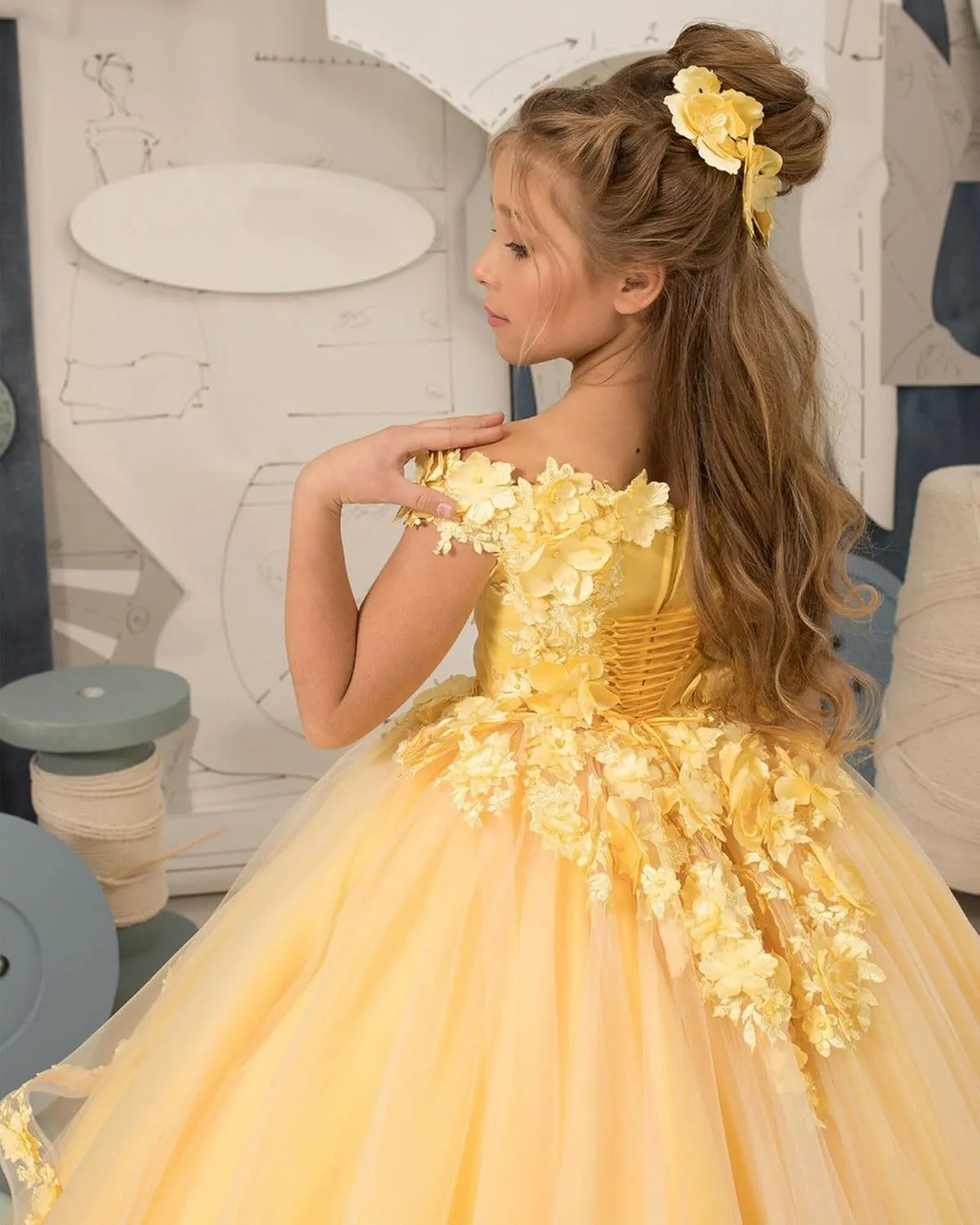 Girls Tulle Flower Girl Dress Off Shoulder Pageant Dresses Lace Applique Puffy Floral Formal Ball Gown Dresses for Kids