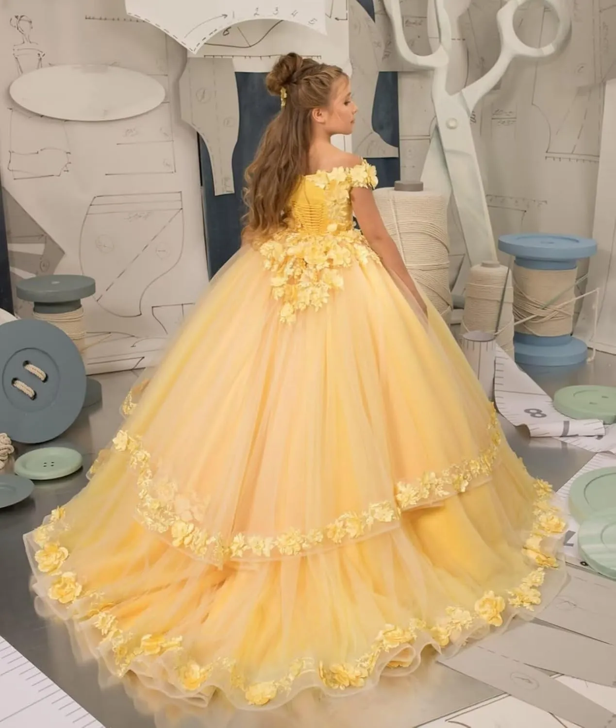 Girls Tulle Flower Girl Dress Off Shoulder Pageant Dresses Lace Applique Puffy Floral Formal Ball Gown Dresses for Kids