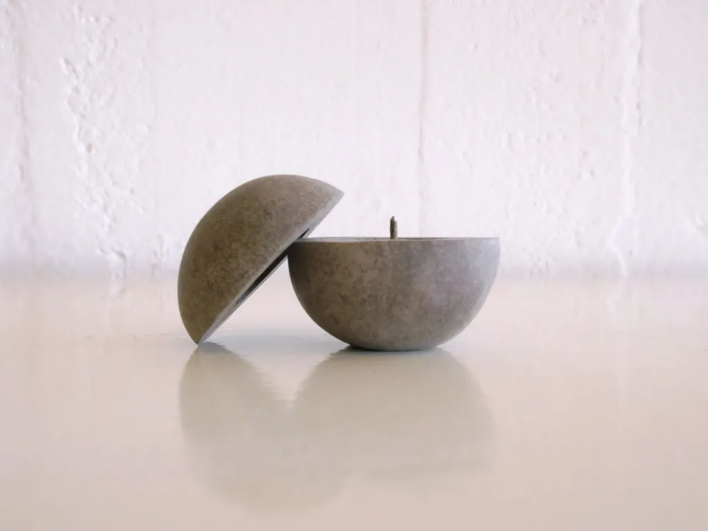 Haze Candle Holder: Kodama, Grey
