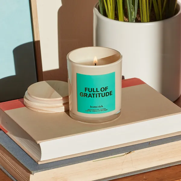 Homesick 7.5 oz Candle