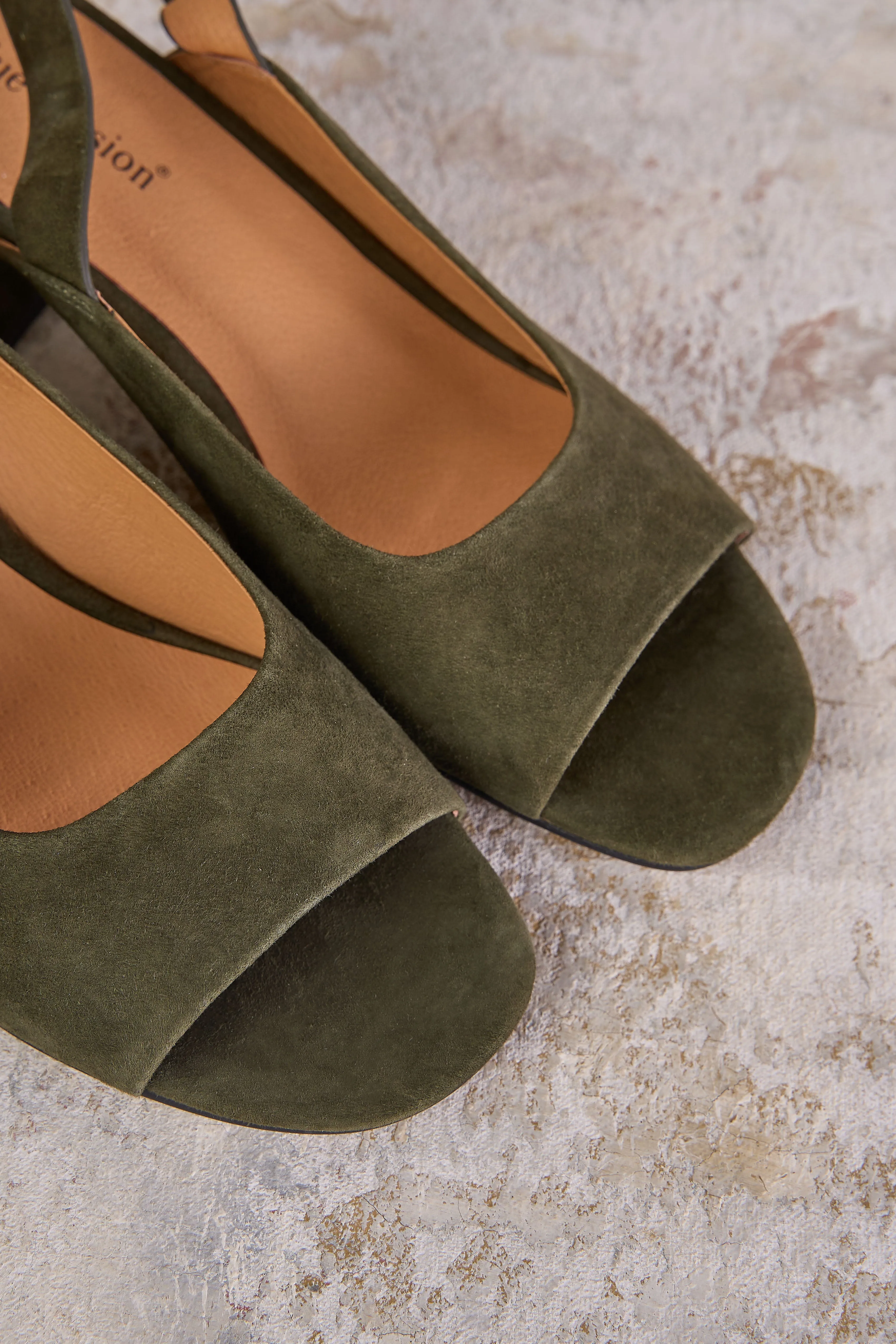 Iris Peep Toe Heel - Khaki