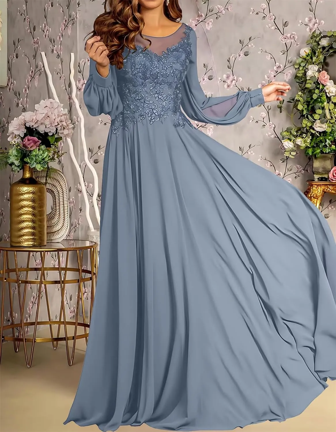 Lace Applique Chiffon Mother of The Bride Dresses for Wedding A-Line Crew Neck Long Sleeves Maxi Formal Evening Dress