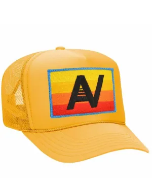 LOGO RAINBOW VINTAGE TRUCKER HAT