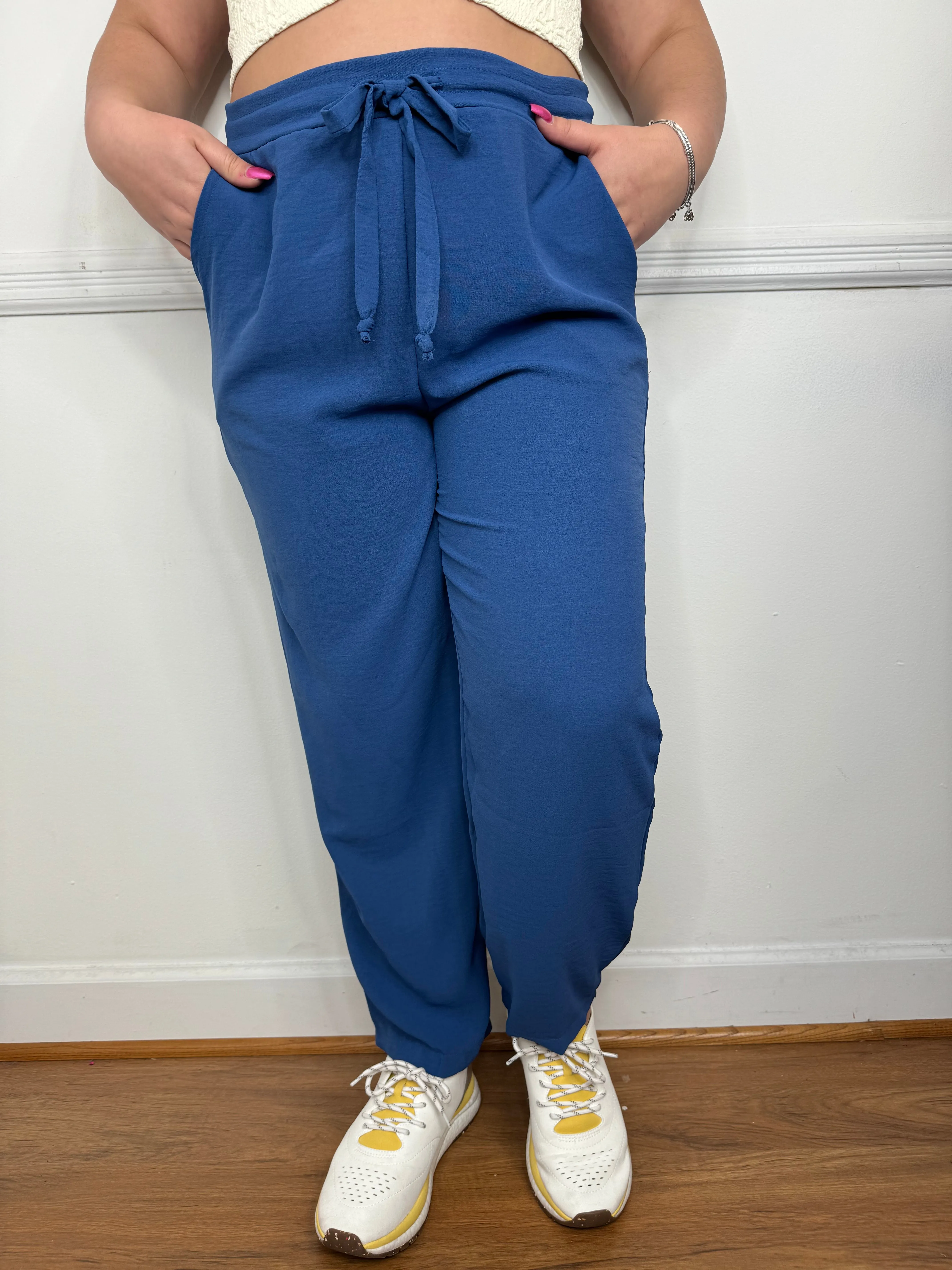 Moonlit High Waisted Solid Knit Pant