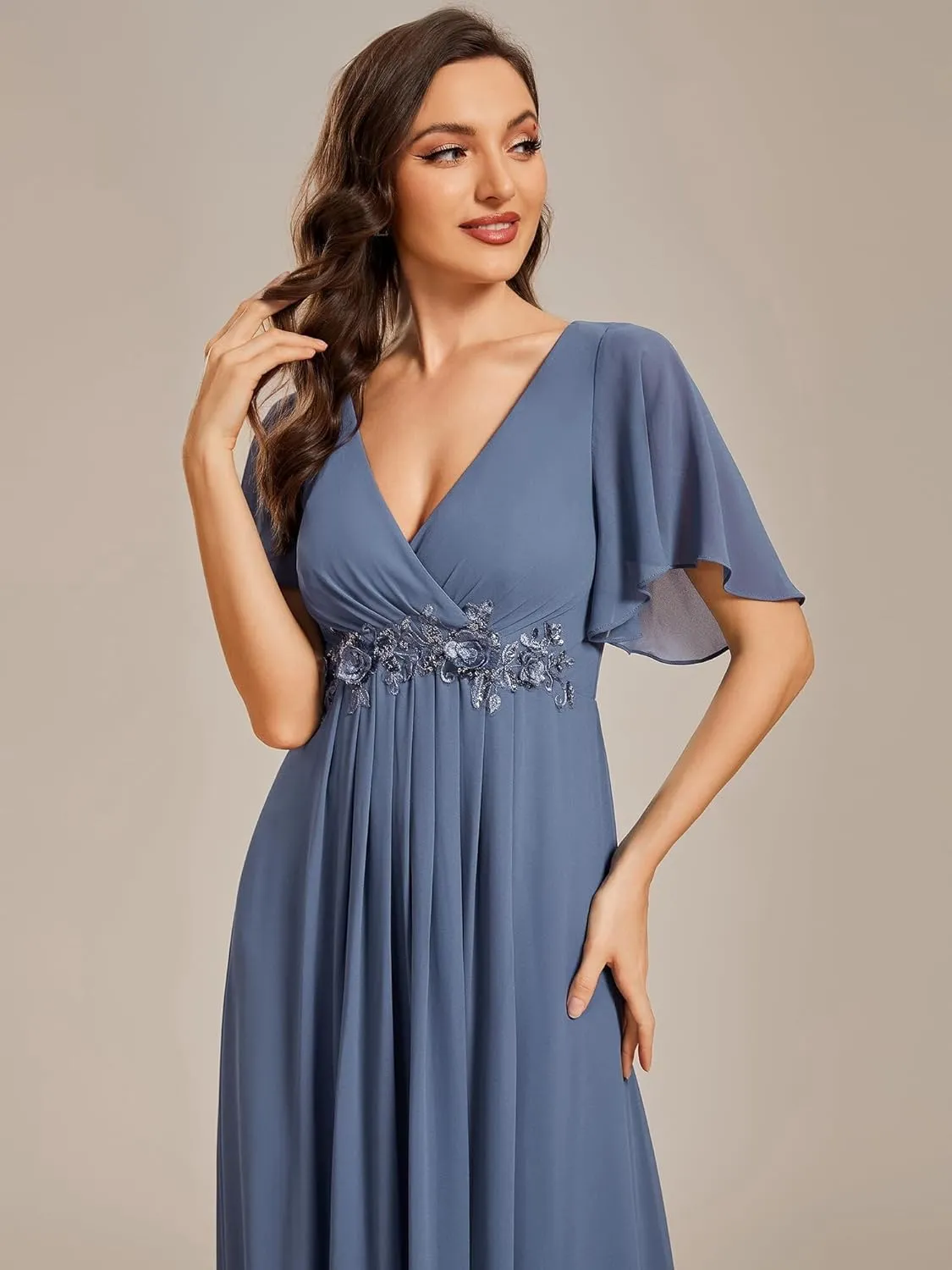 Mother of The Bride Dress Chiffon A-line Ruffle Short Sleeve Lace Applique V-Neck Bridal Dress