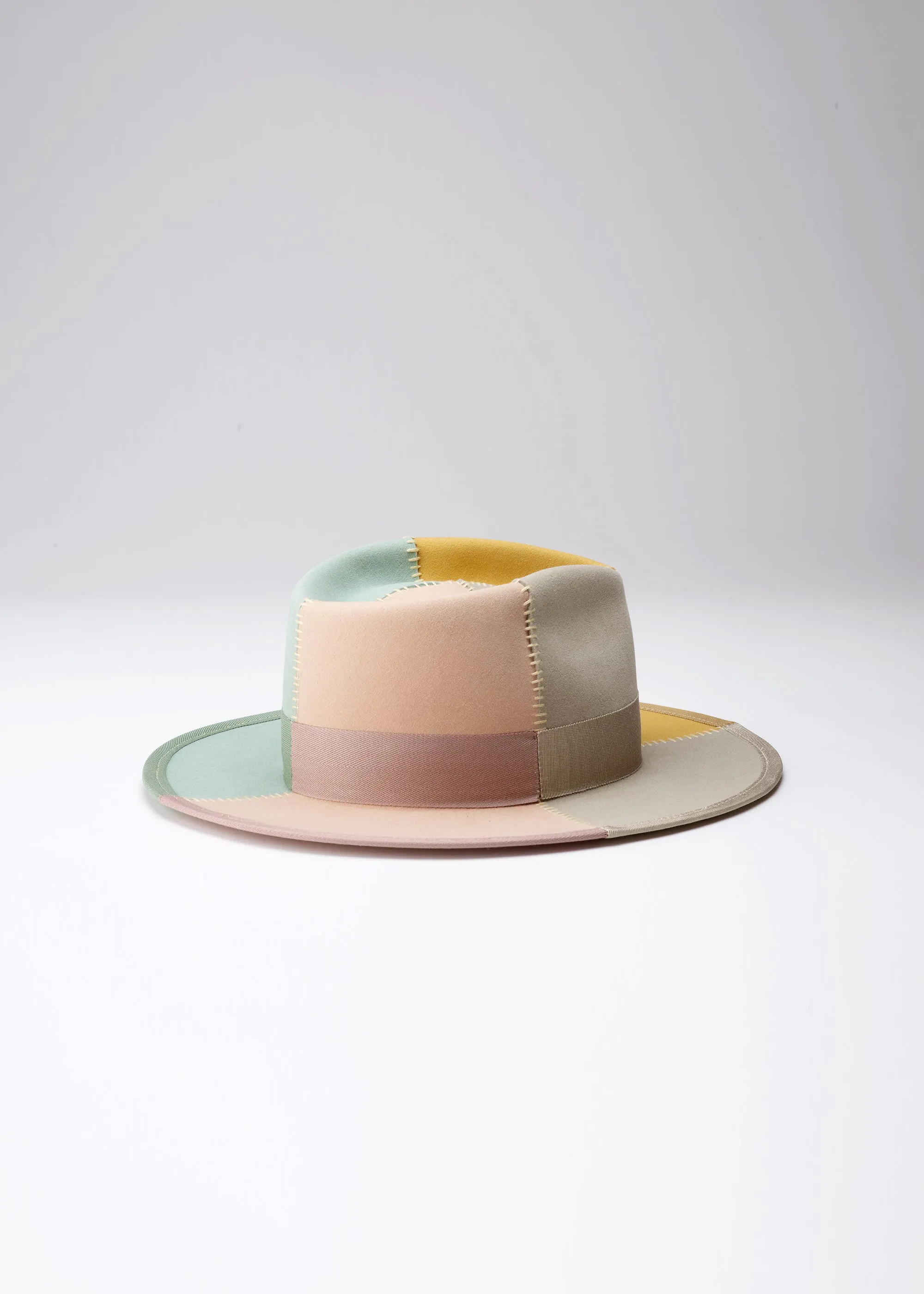 Nick Fouquet - Quadrilateral