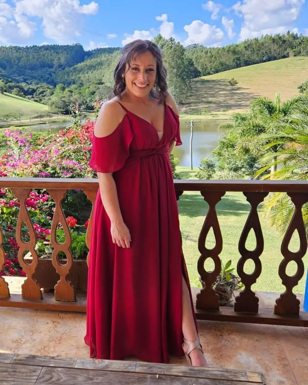 Raseal Off The Shoulder Chiffon Bridesmaid Dress with Slit A Line Empire Waist Pleats Bridesmaid Dress Long for Women RS036