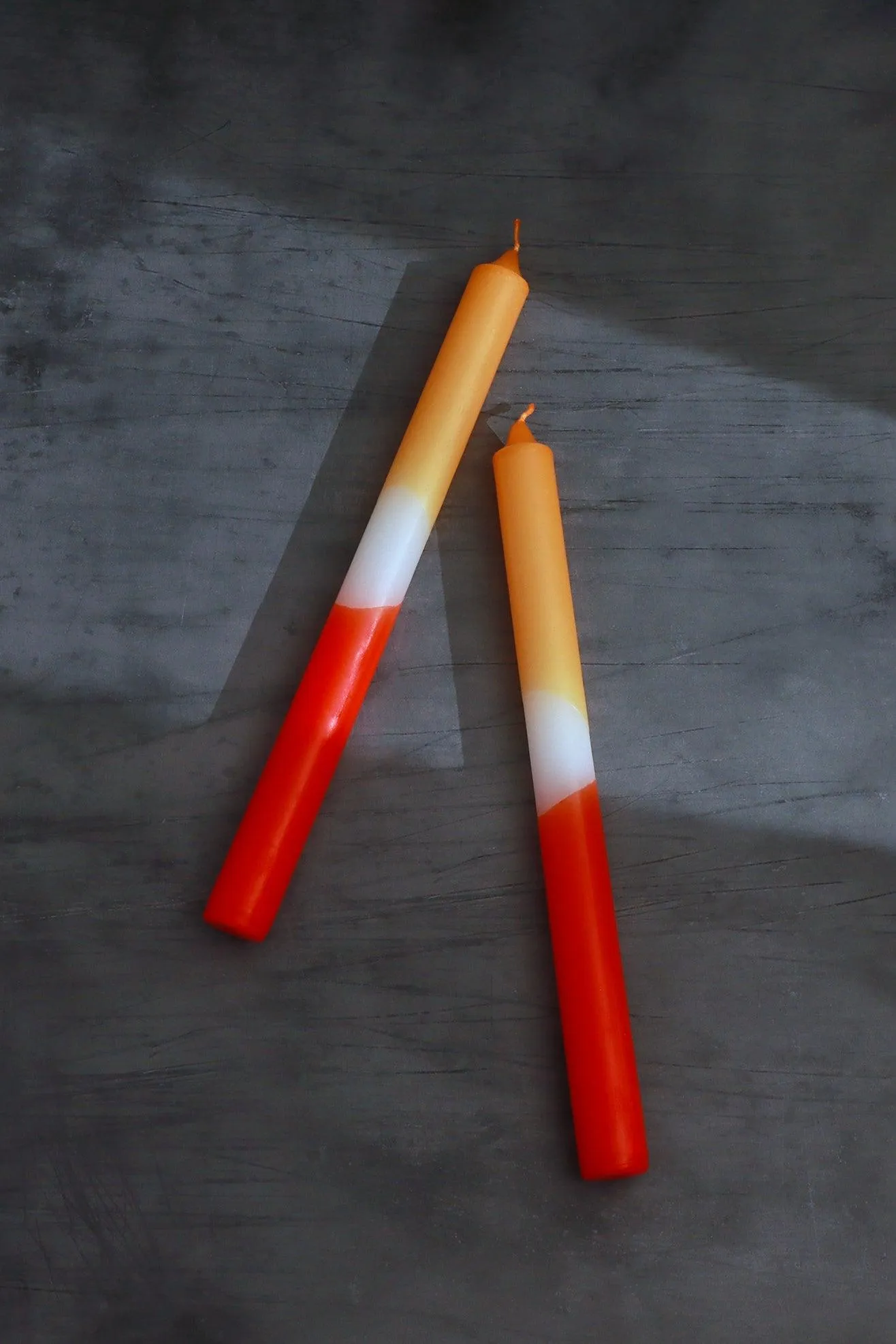 Set of 2 Orange/White/Vermilion Dinner Candles