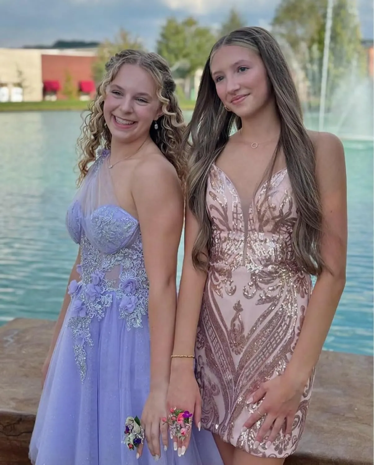 Sweetheart Tulle Short Homecoming Dresses Lace One Shoulder Floral Cocktail Dresses Beading Sequins Cocktail Dress