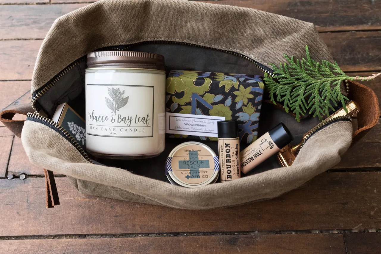 Tobacco and Bay Leaf Essential Oil - 8oz Soy Wax Candle
