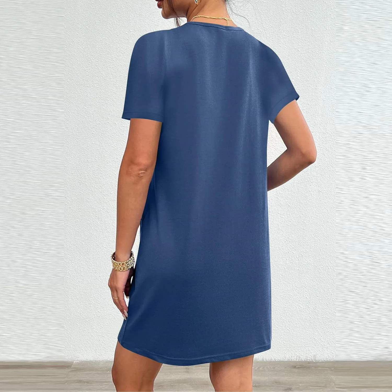 Women T-Shirt Dress Summer Short Sleeve Round Neck Athletic Dresses Solid Color Casual Loose Mini Dress with Pockets