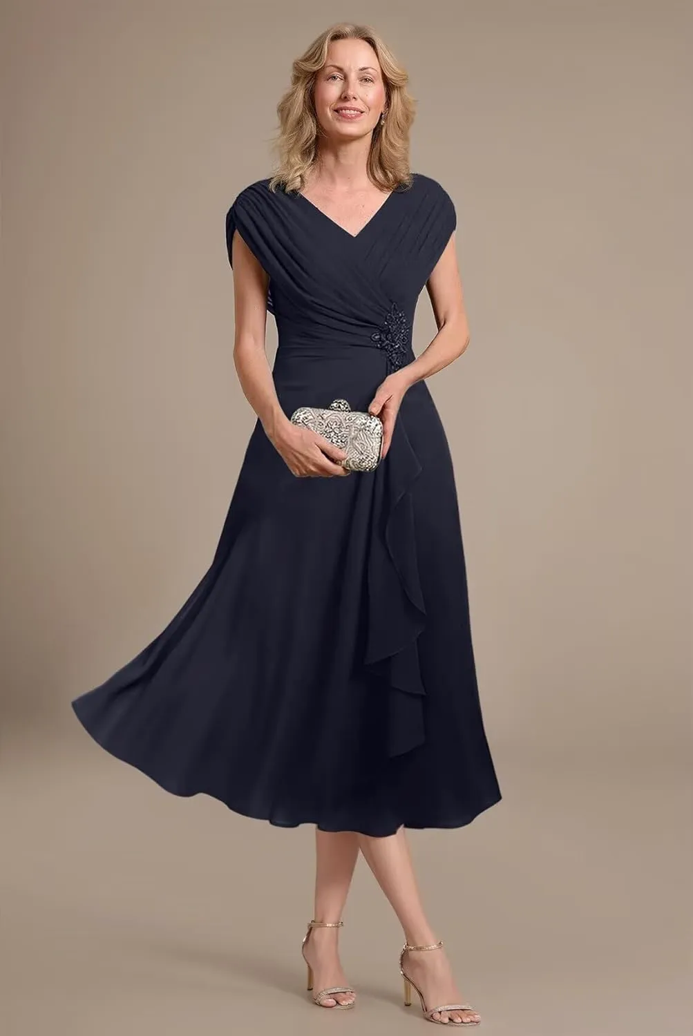 Women's A Line Chiffon Mother of The Bride Dresses Pleated Cap Sleeves Formal Evening Dress 2025 DE259