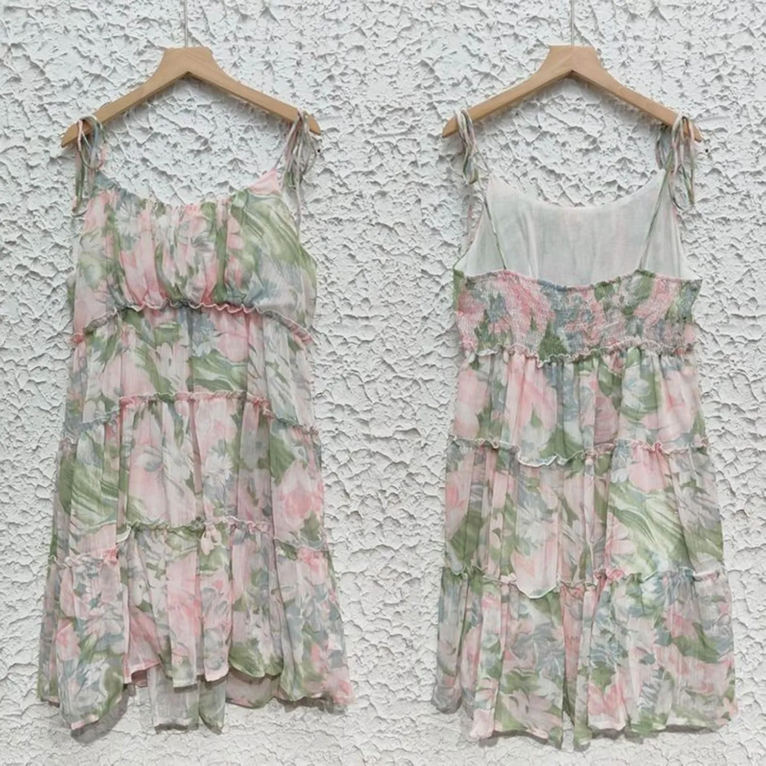 Womens Floral Mini Dress 2025 Boho Summer Spaghetti Strap Skater Dresses Sexy Sleeveless Ruffle Flowy Swing Tiered Dress