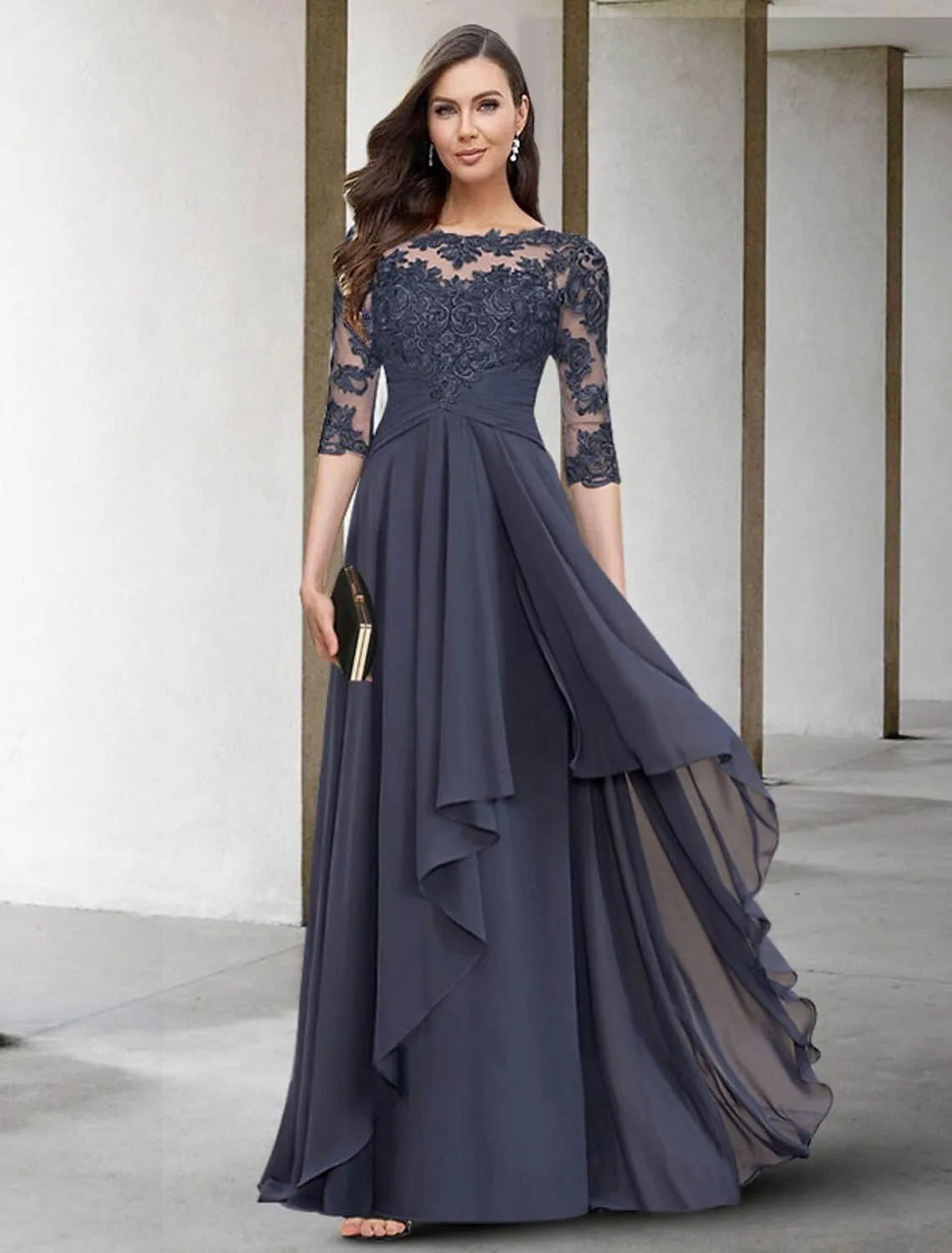 Women's Long Sleeves Mother of The Bride Dresses for Wedding Lace Applique Ruffled Chiffon Formal Evening Gowns