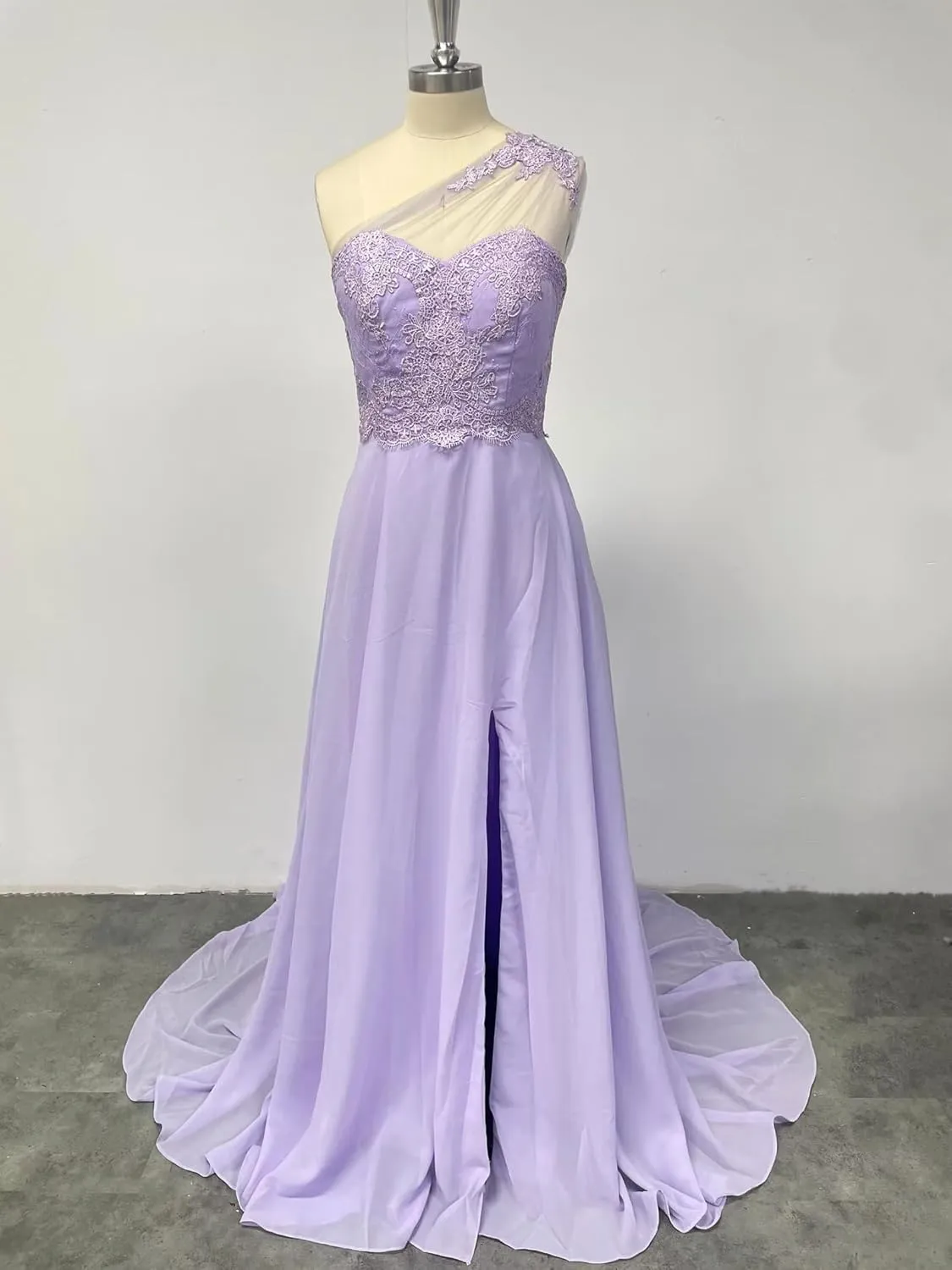 Women's One Shoulder Bridesmaid Dress for Wedding A-Line Laces Appliques Prom Dresses Long Slit with Pockets