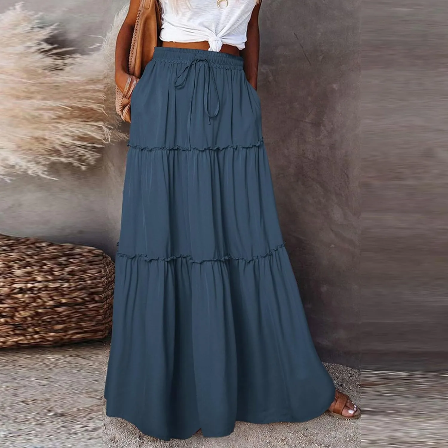 Women's Skirts Casual Summer Elastic High Waisted Flowy A Line Long Skirts Trendy Pleated Plus Size Maxi Skirts with Pockets