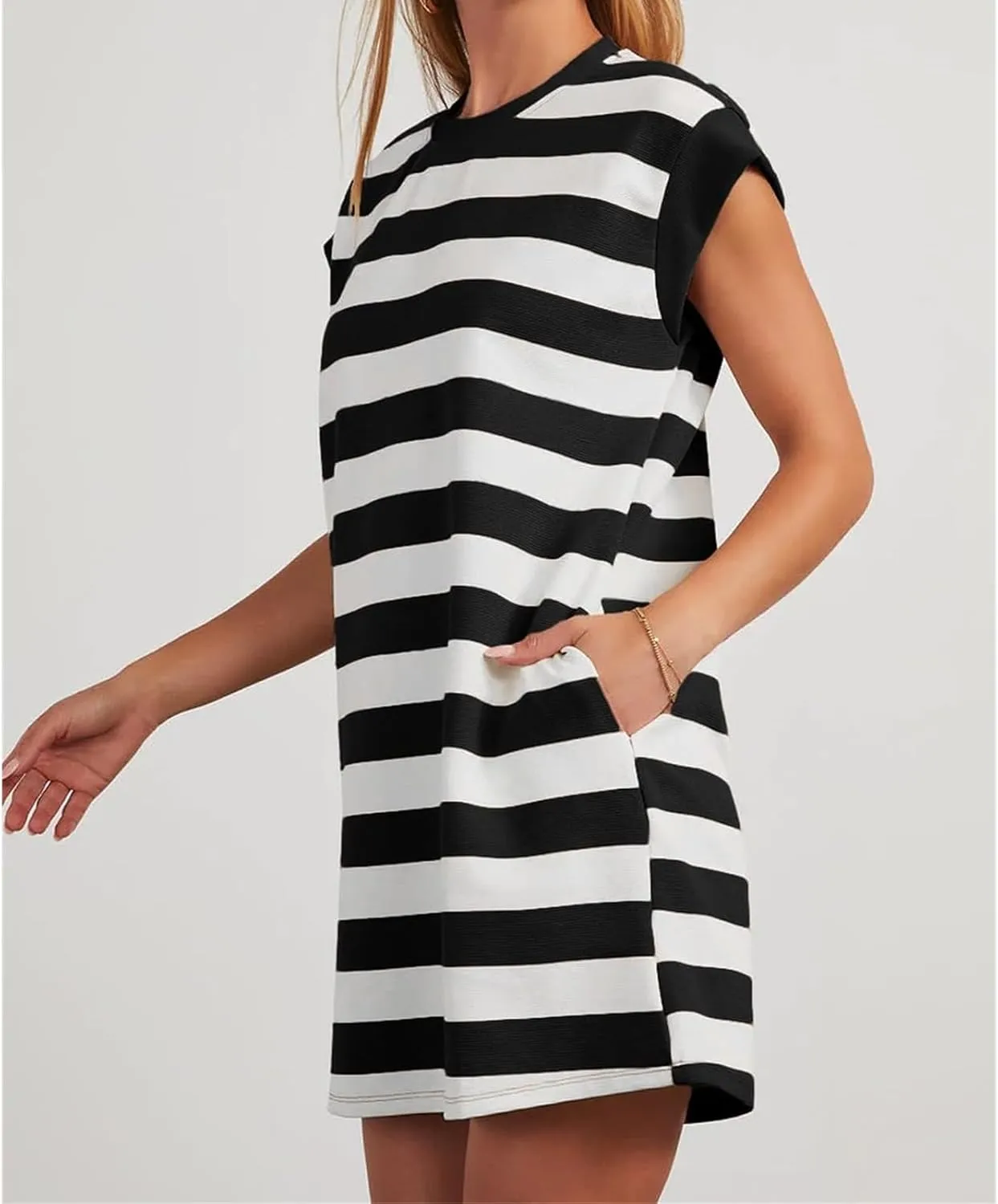 Womens Striped Dress 2025 Casual Summer Crewneck Cap Sleeve Mini Dresses Short A Line Shirt Dress with Pockets